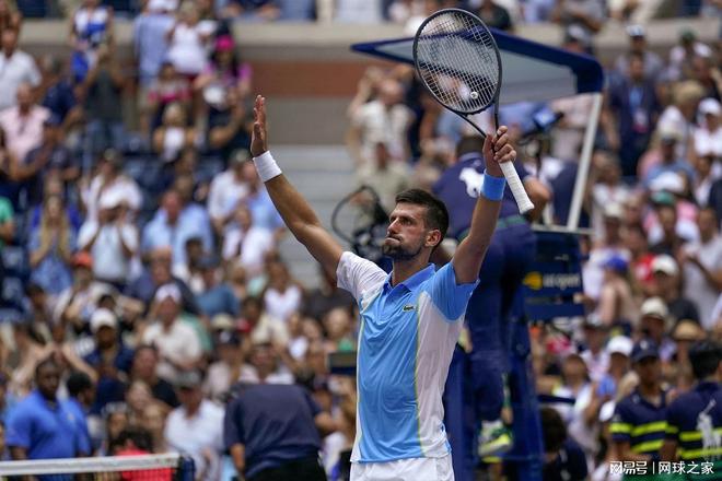 正溅到潘展 正溅到潘展