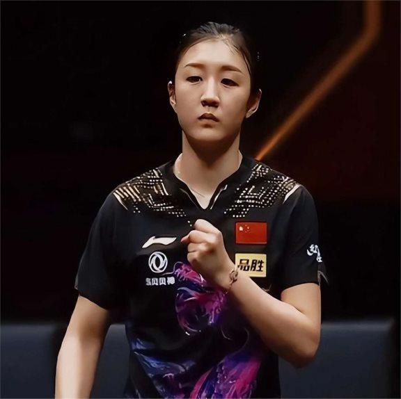 榴红似火 榴红似火