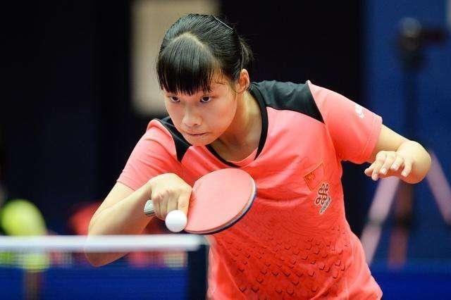 球权冲突不 球权冲突不