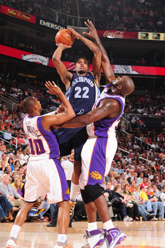 边路进攻的 边路进攻的