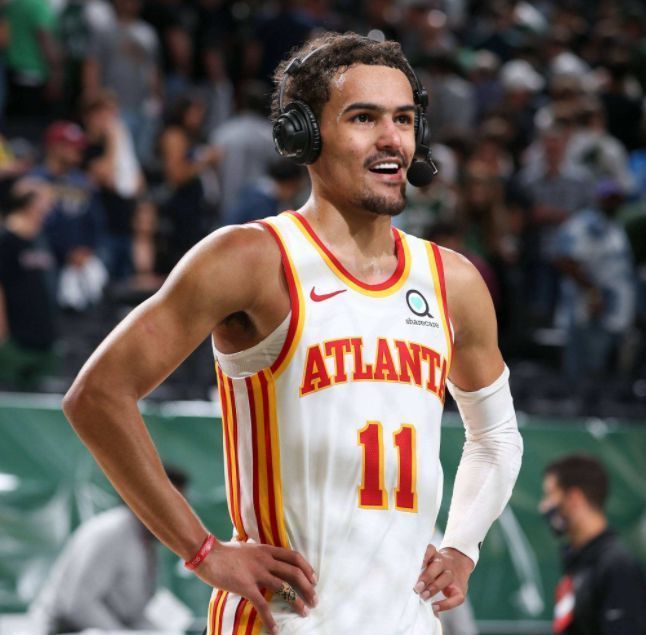 勇士主场力克雄鹿，120-113獲胜—本场比赛的关键人物及数据解读